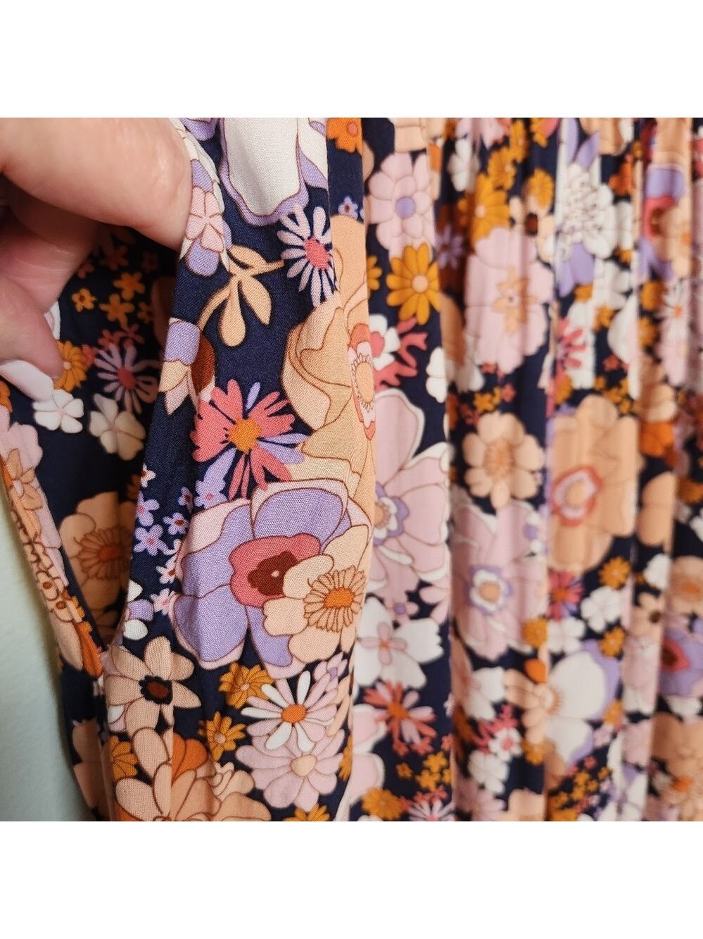 DOKOTOO FLOWER CHILD SMOCKED TOP WIDE LEG FLORAL JUMPSUIT POCKETS SIZE SM/MED - Picture 5 of 6
